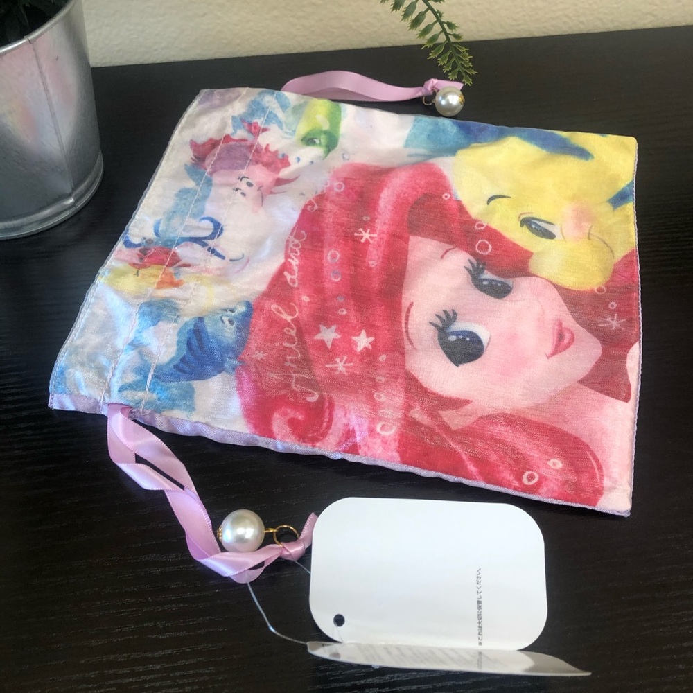 Ariel Drawstring Bag - Picture 4 of 6